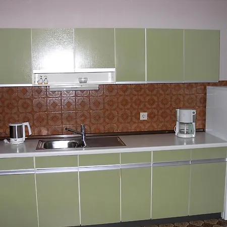 Grosse In Sinbronn Mit Garten Apartman *